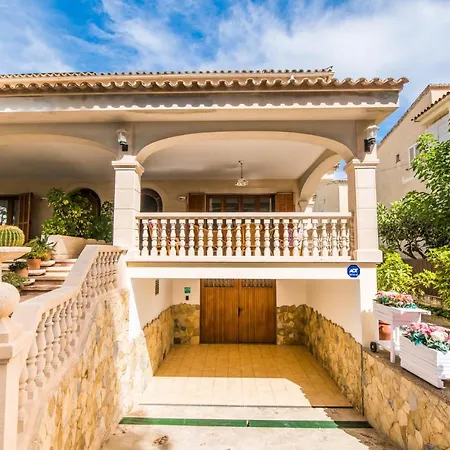 Ideal Property Mallorca - Roses Tatil Evi *